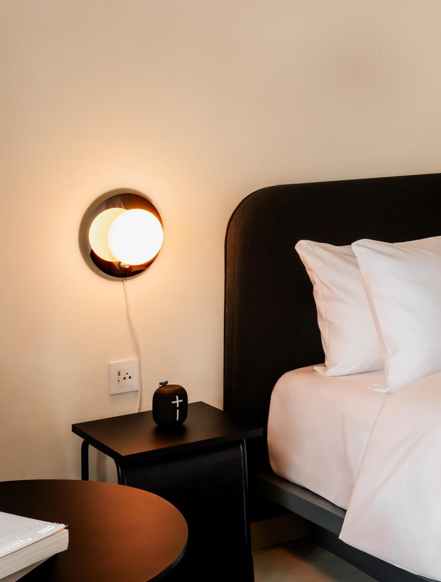 Hotel The Standardx, Bangkok Phra Arthit Extérieur photo
