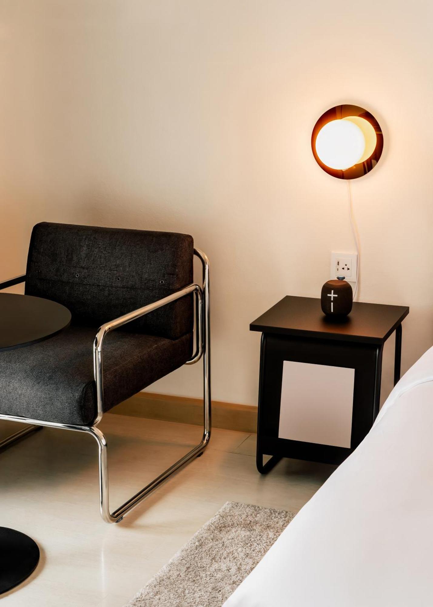 Hotel The Standardx, Bangkok Phra Arthit Extérieur photo