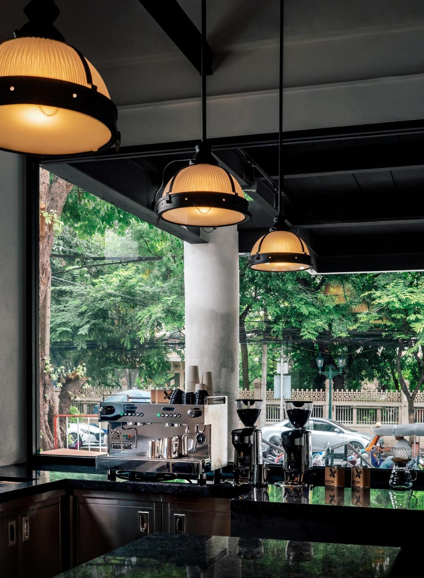 Hotel The Standardx, Bangkok Phra Arthit Extérieur photo
