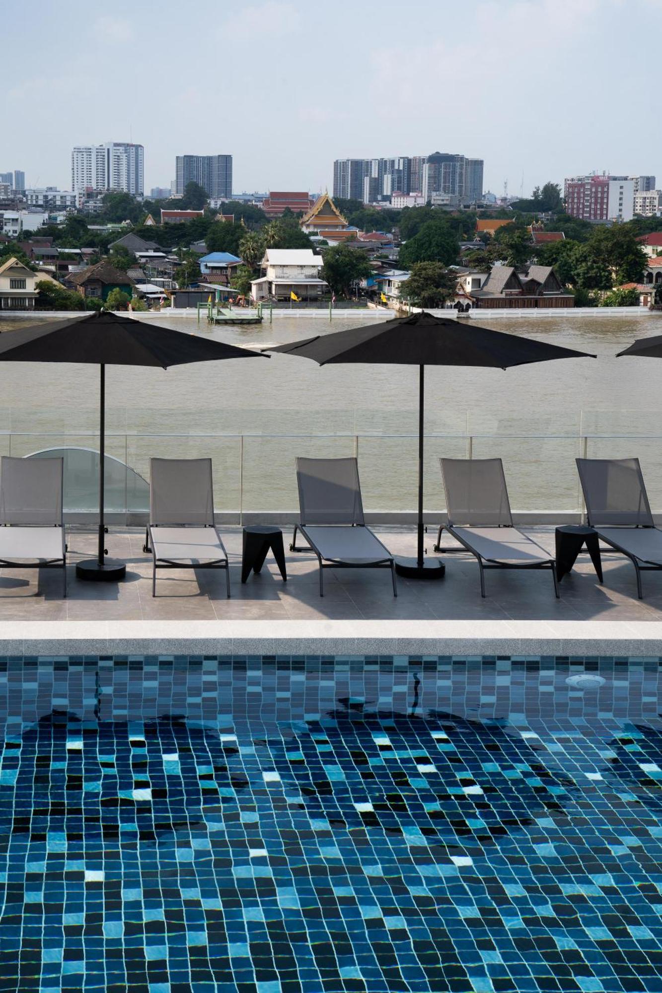 Hotel The Standardx, Bangkok Phra Arthit Extérieur photo