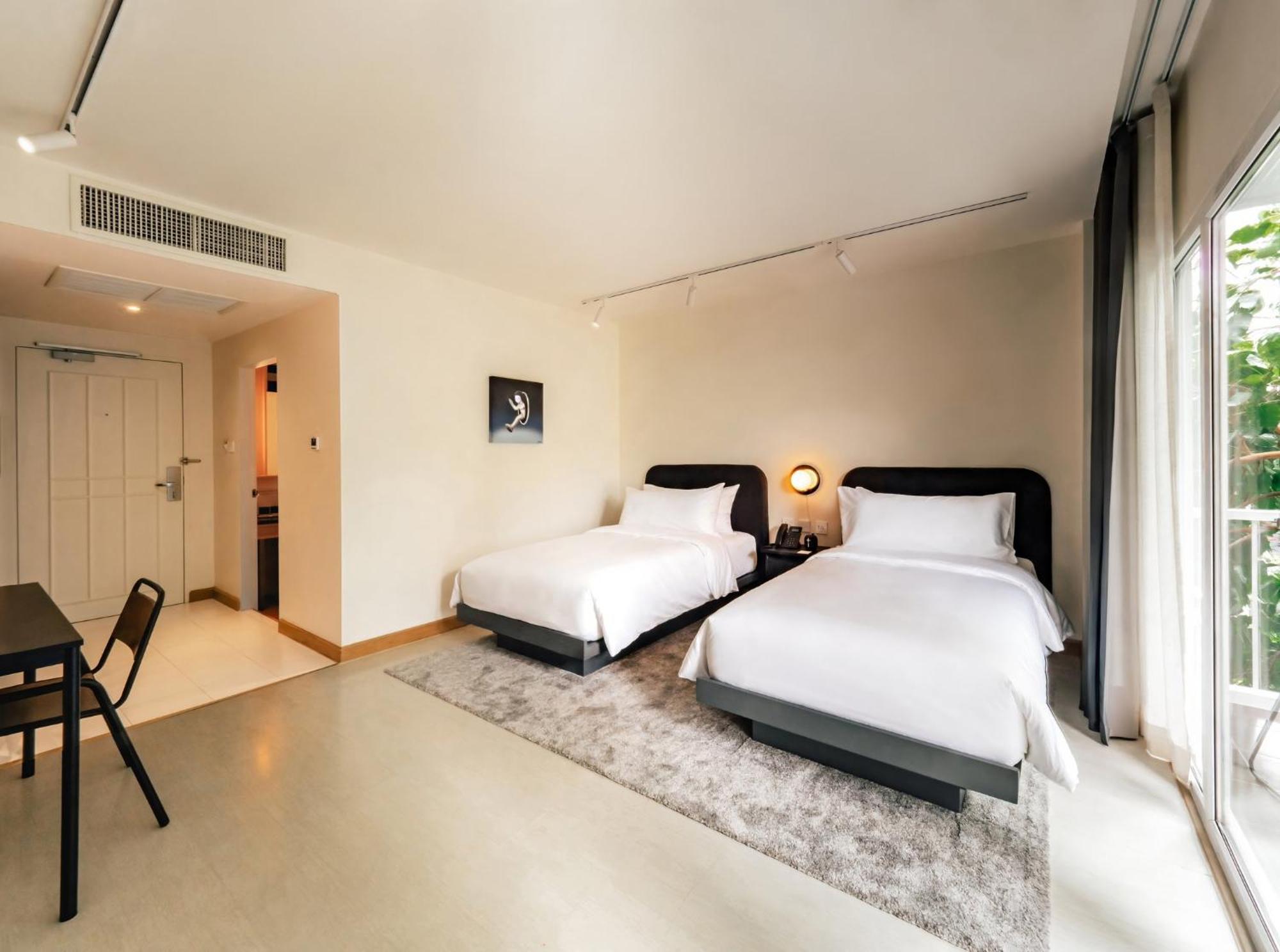 Hotel The Standardx, Bangkok Phra Arthit Extérieur photo